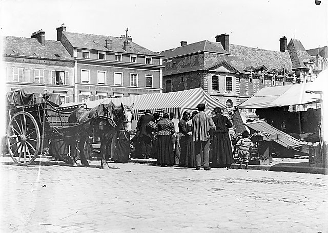 jourdemarchplacethiers9.jpg