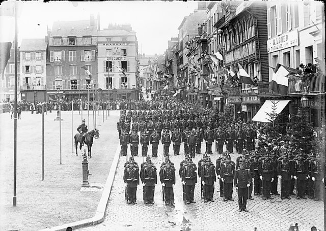 un14juilletsurlaplacethiers.jpg