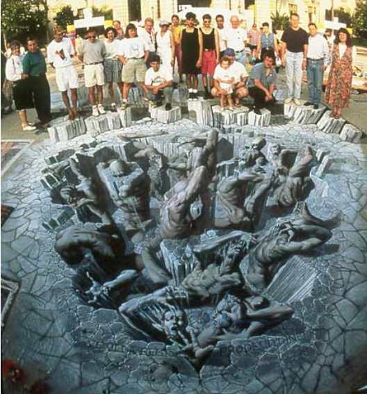 [anime tormentate sbucano dal marciapiede]