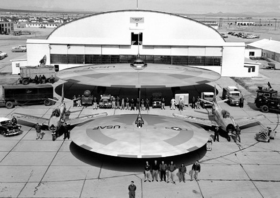 [usaf-saucer1.jpg]