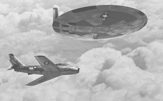 [usaf-saucer2.jpg]