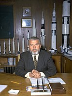 Still with his rocket models, von Braun is pictured in his new office at NASA headquarters in 1970.