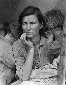 1936 Migrant Mother by D. Lange